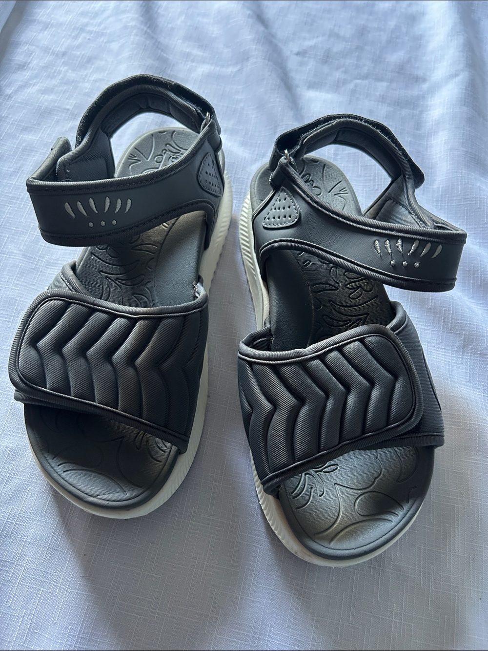 Women’s Gray Comfort Strap Sandals